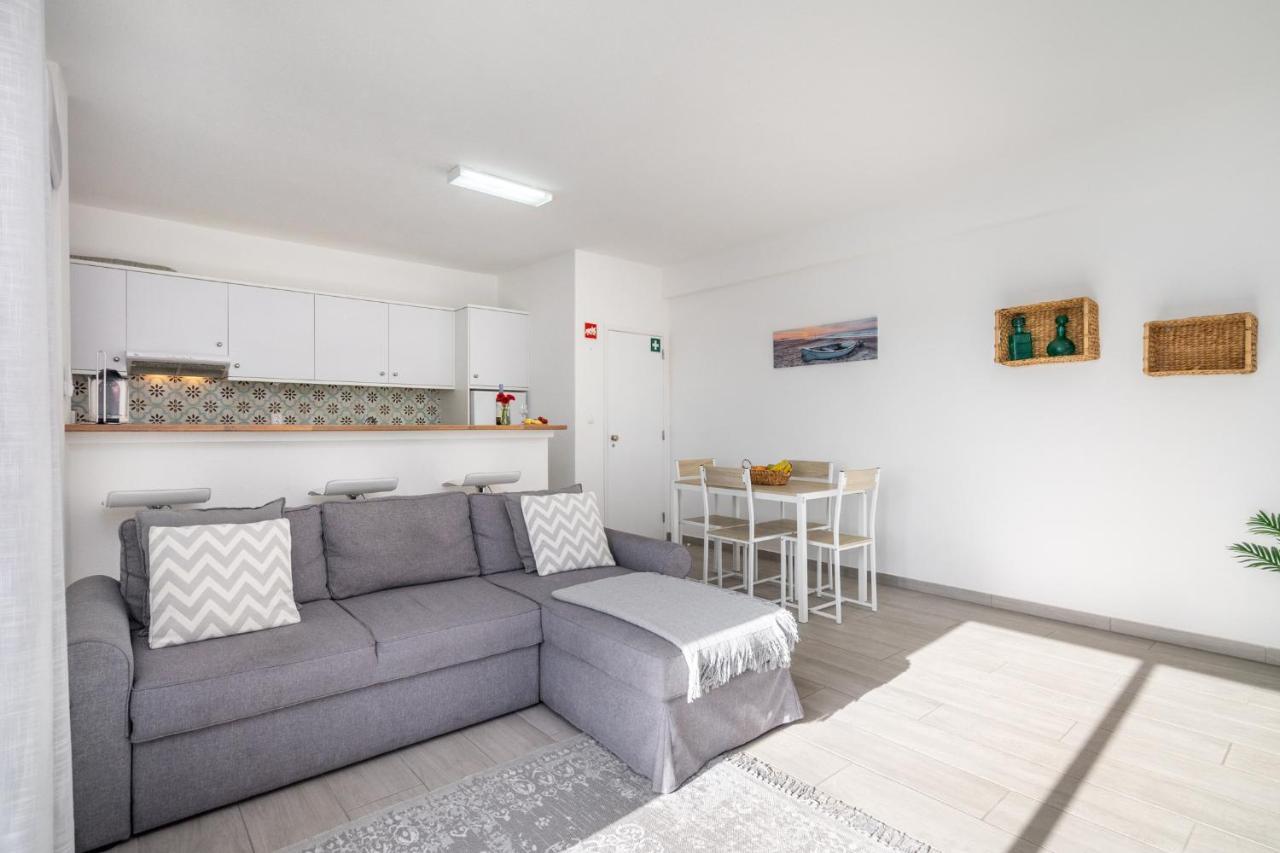 Apartamento Cor Do Mar - Sunny, Clean And Spacious Apartment With Sea View, In Alvor - Very Close Walking Distance To The Beach And Alvor Village Exterior foto